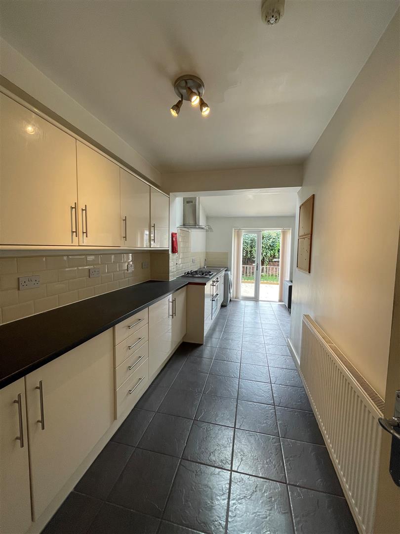 Kitchen-.jpg